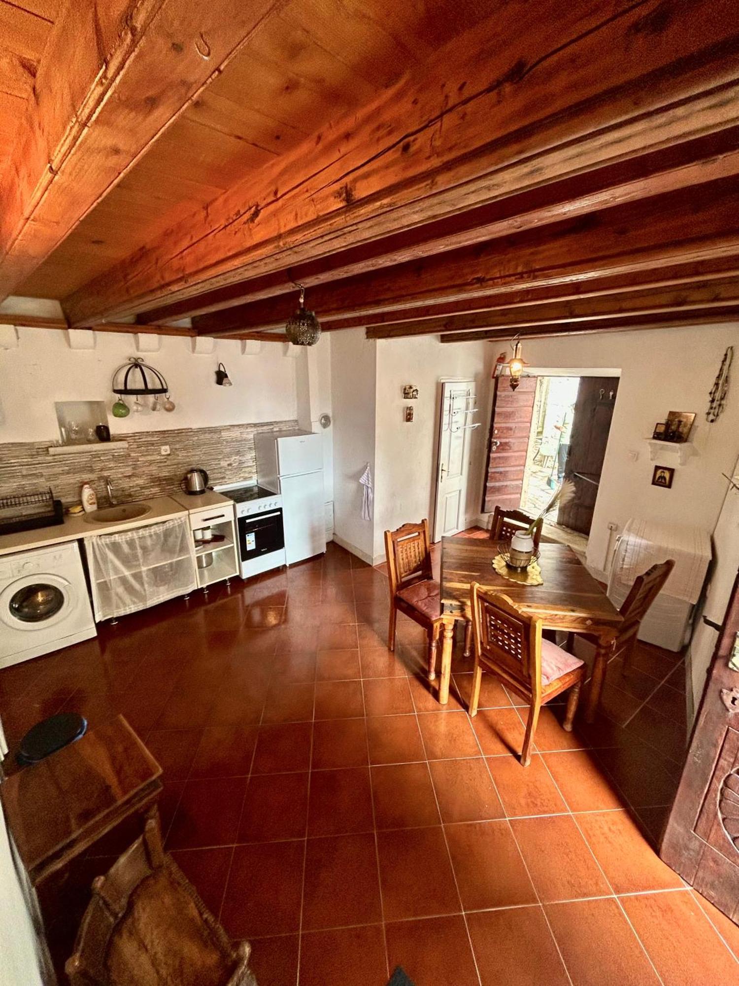 Вилла Charming Bohemian House In Пераст Экстерьер фото